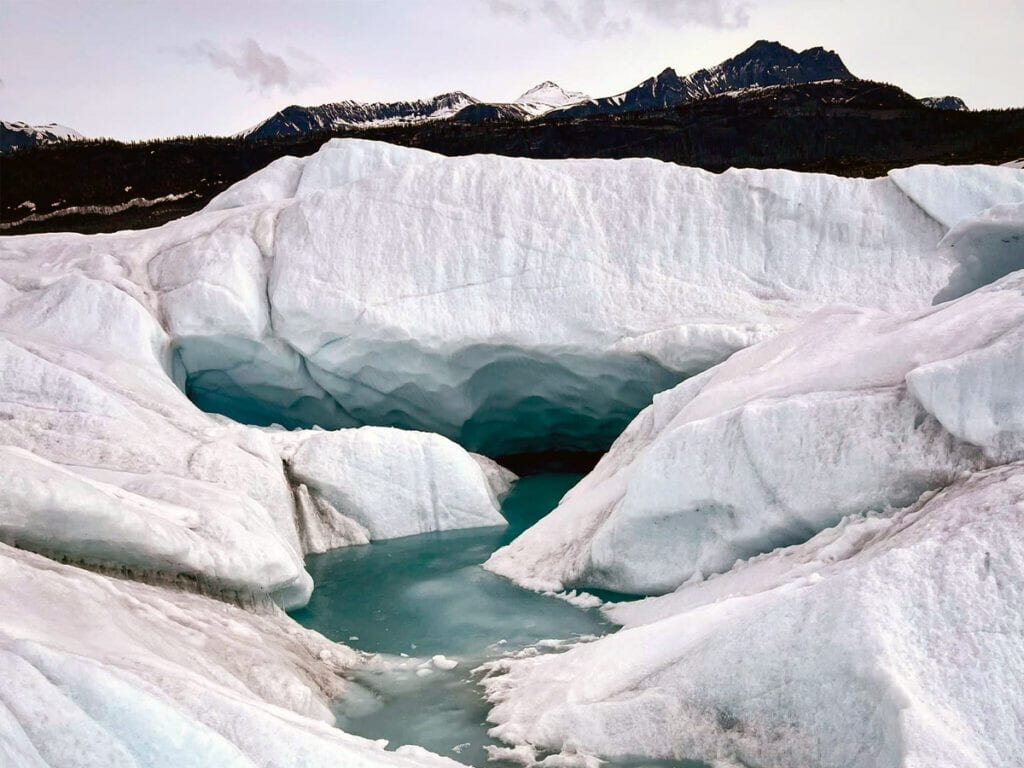 touring the matanuska glacier